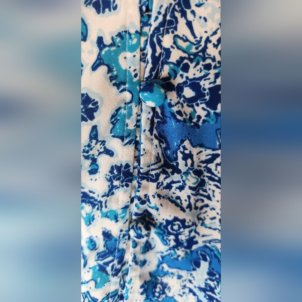 NWT Karl Lagerfeld Medium Blue Floral Sleeveless Women's Top Ruffle Collar - Picture 3 of 10